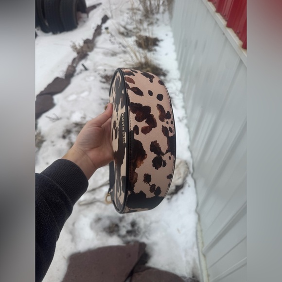 Steve Madden Cowprint Bag - Picture 6 of 8